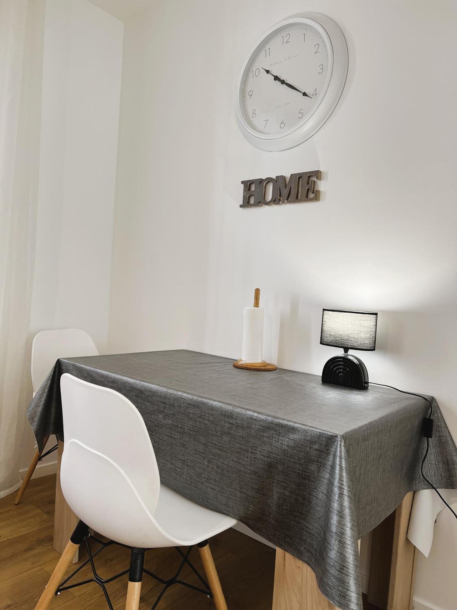 Rm-0 - Appartement F2 Au Rdc A Mulhouse Pour 1-2 Pers Экстерьер фото